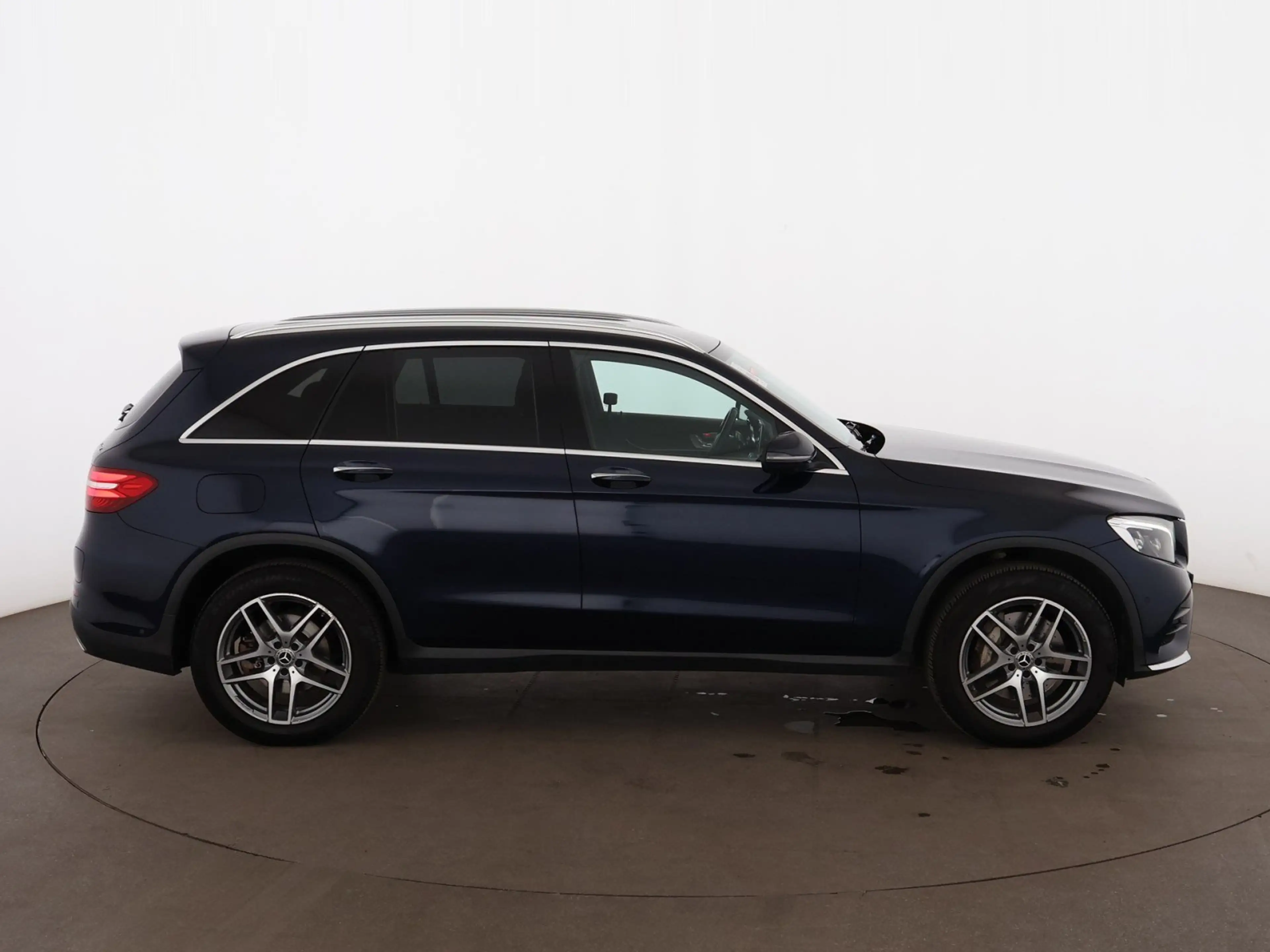 Mercedes-Benz GLC 350 e 4Matic AMG Line Aut LED 360-CAM LEDER — photo 9