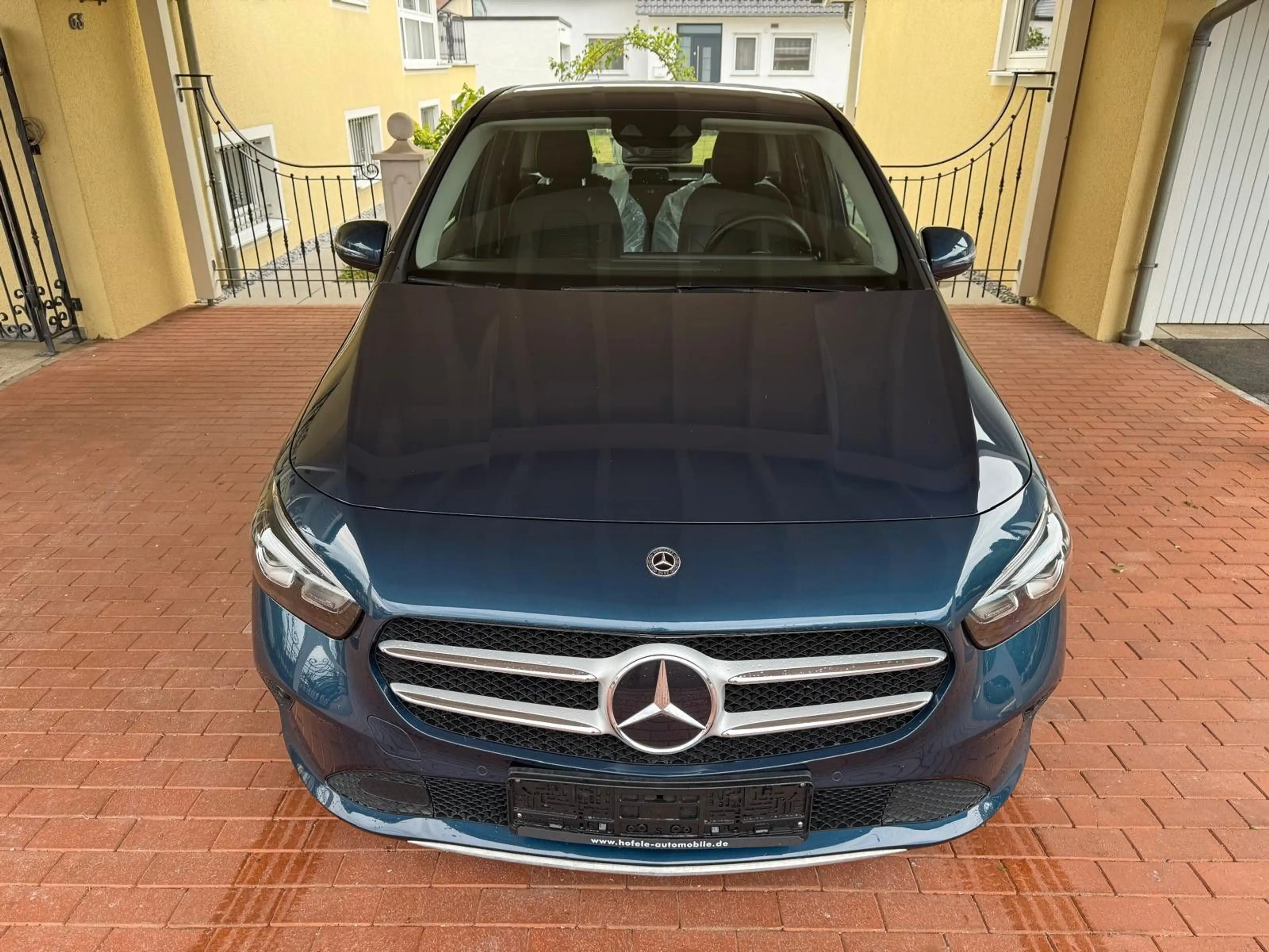 Mercedes-Benz B 220 D **ACC/VC/CAM/LED/NAVI/SHZ** — photo 5