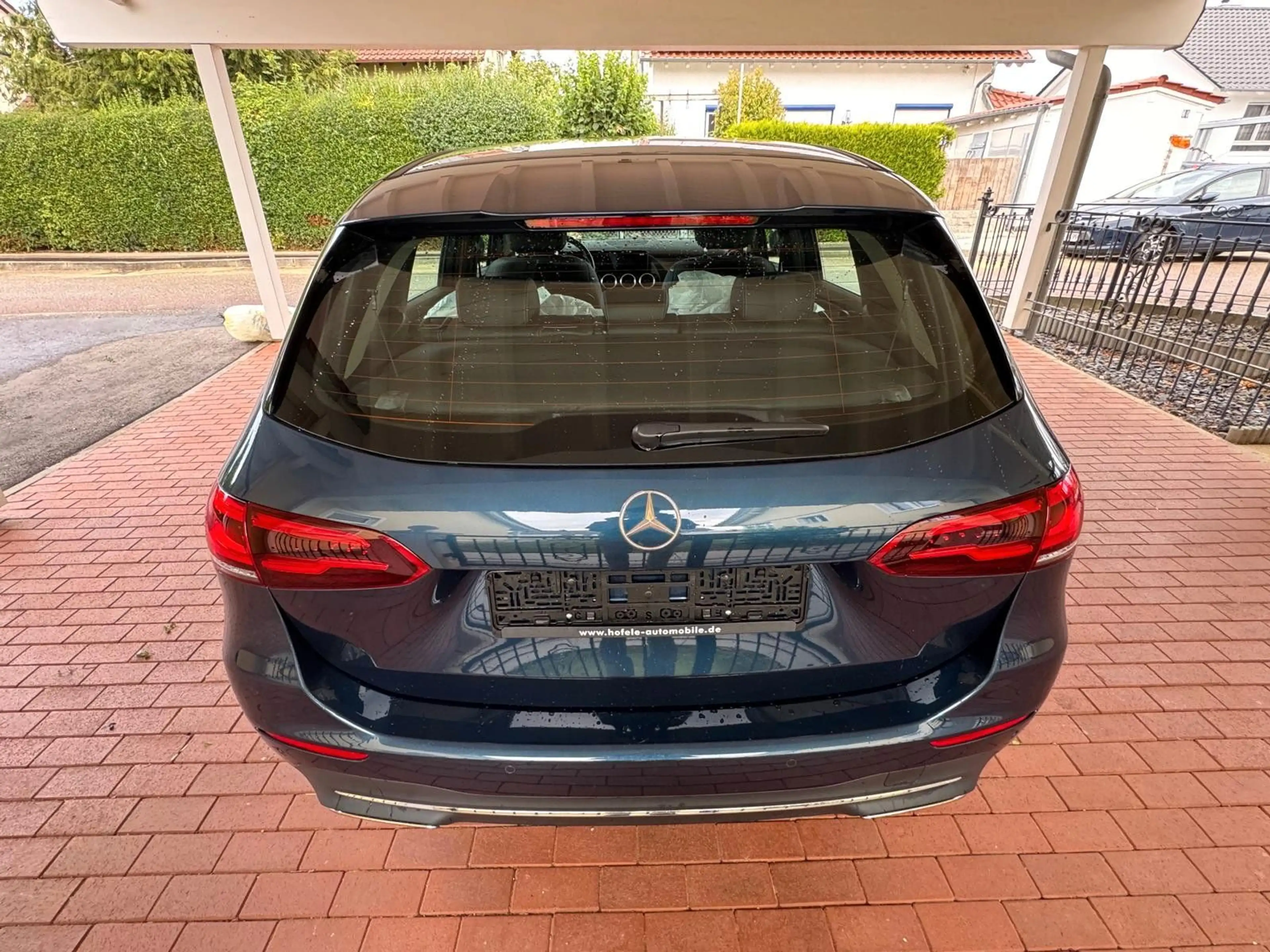Mercedes-Benz B 220 D **ACC/VC/CAM/LED/NAVI/SHZ** — photo 7