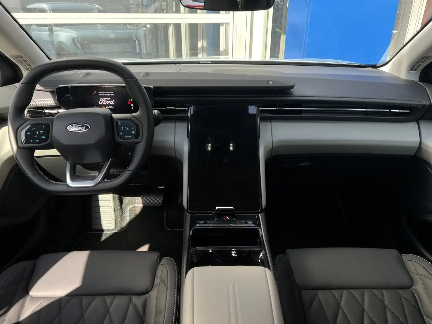 Ford Explorer Premium Extended Range RWD 77 kWh | Wegklapbare tr Blauw - 2