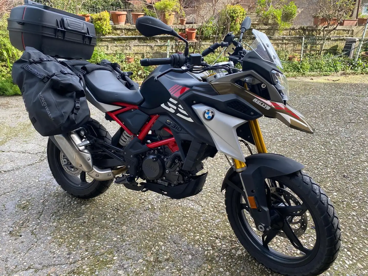 BMW G 310 GS Black - 2