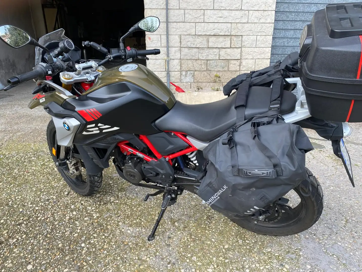BMW G 310 GS Black - 1