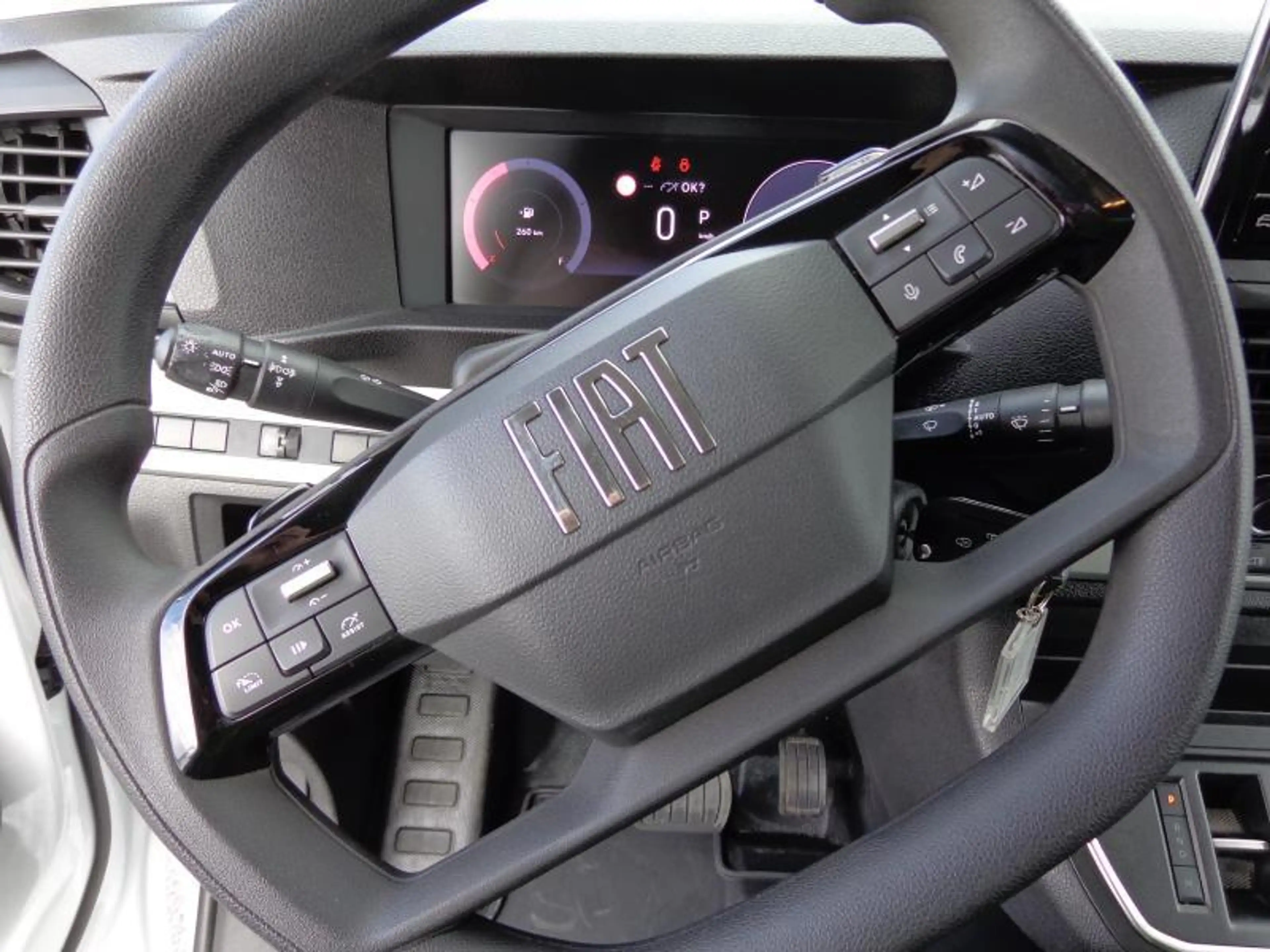 Fiat Scudo 2.0HDi EAT8 XL 3Pl - GPS — photo 4