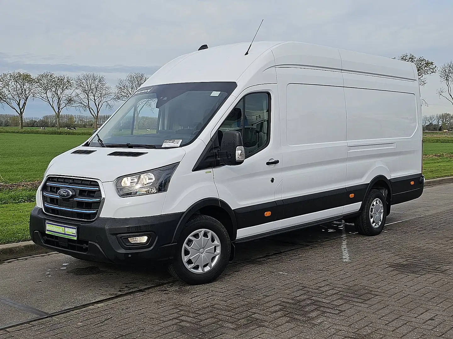 Ford E-Transit 350 L4H3 Trend 68 kWh Airco Automaat Koerier BPM-V Blanco - 1