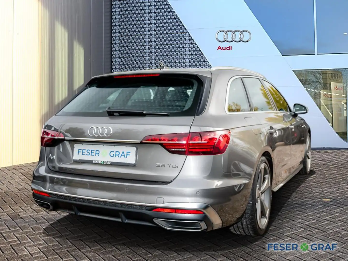 Audi A4 Avant 35 TDI S line /LED/ACC/Navi+ Grau - 2