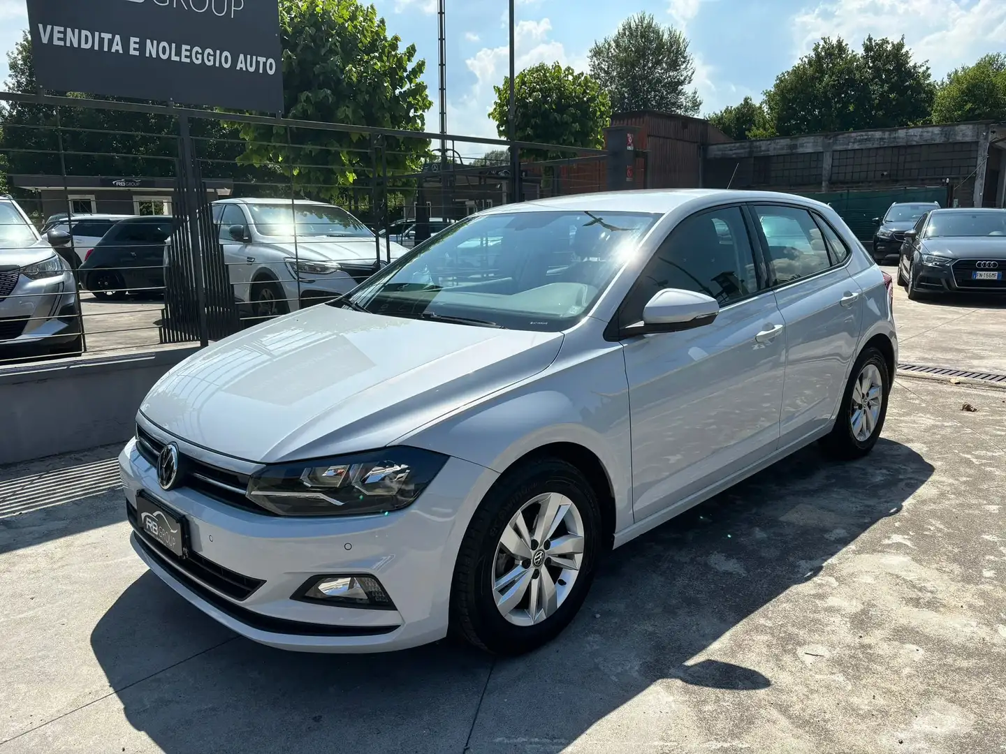 Volkswagen Polo Polo 5p 1.0 evo Comfortline 80cv Argento - 1