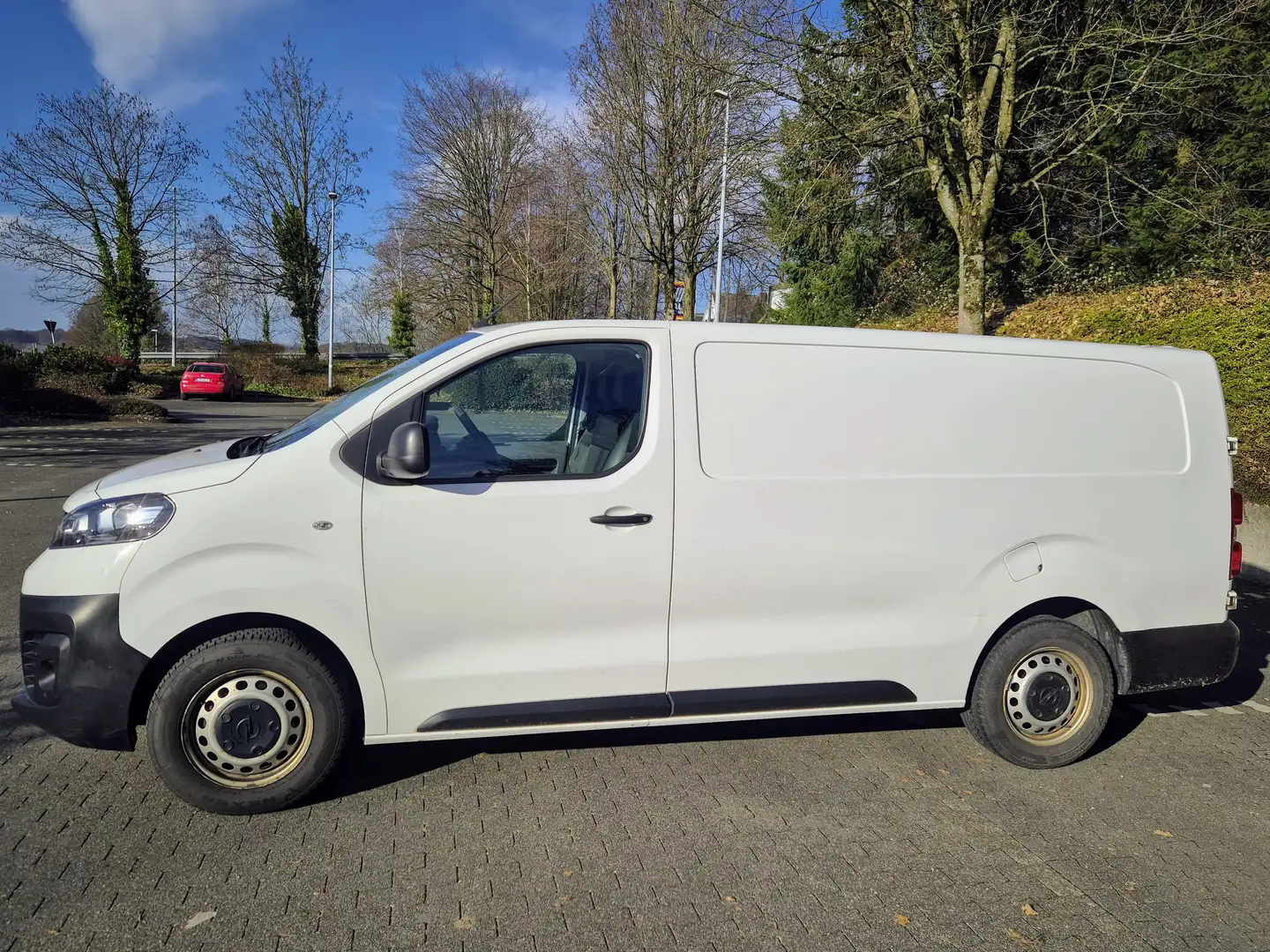 Opel Vivaro Vivaro 2.0 Cargo Edition L3 Navi Sortimo Diesel Biały - 1