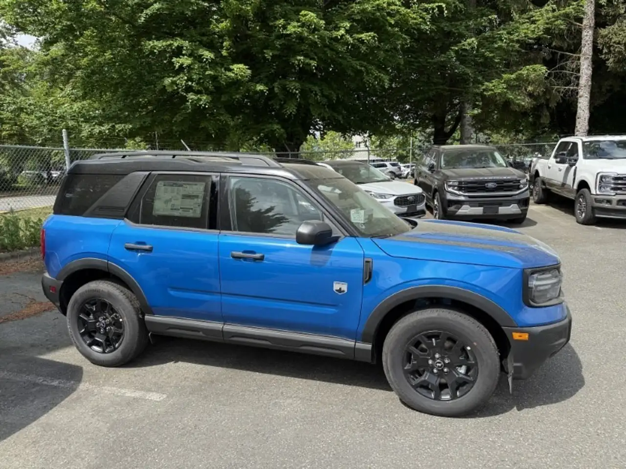 Ford Bronco Sport photo Ford Bronco Sport