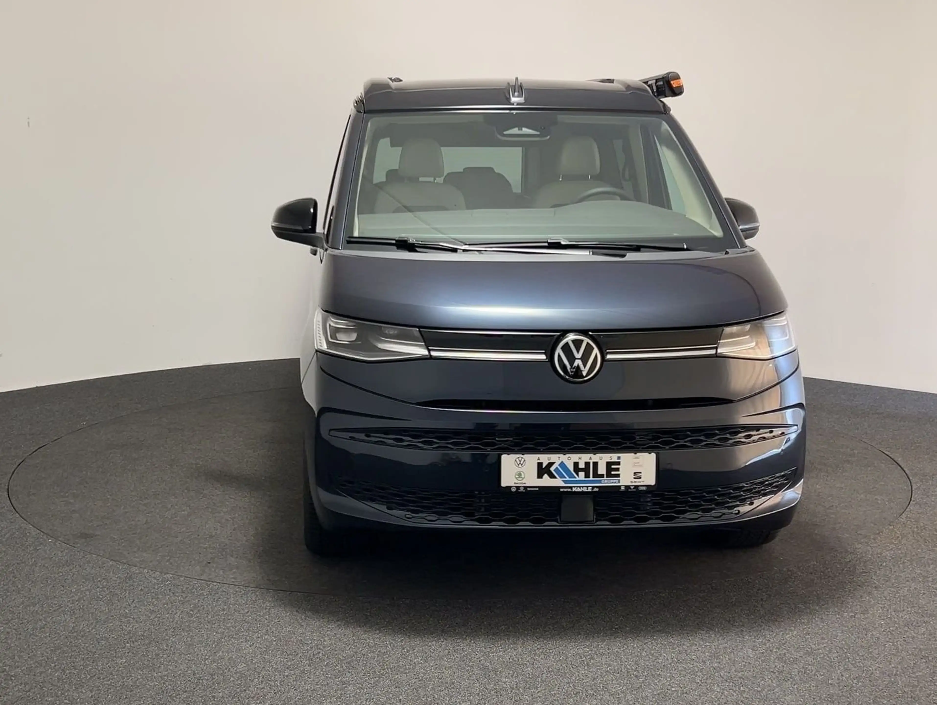 Volkswagen T7 California Ocean 2.0 TDI DSG — photo 4