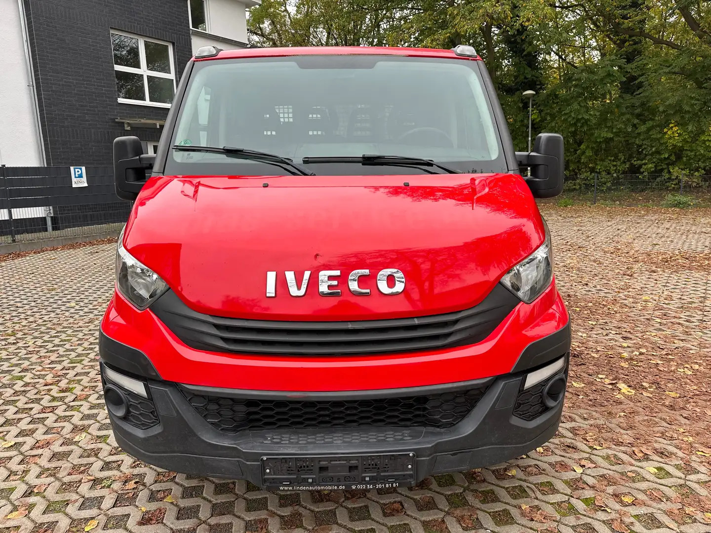Iveco Daily Doppelkabine 35 S ... Radstand 3750 Rojo - 2