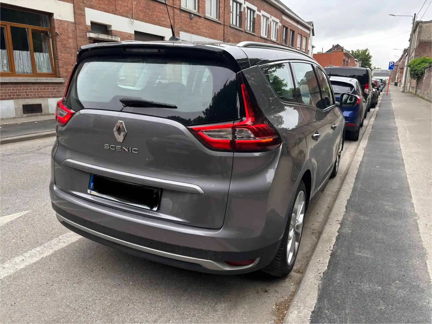 Renault Grand Scenic Scénic 1.5 dCi Energy Edition 7PL. 6b Gris - 1