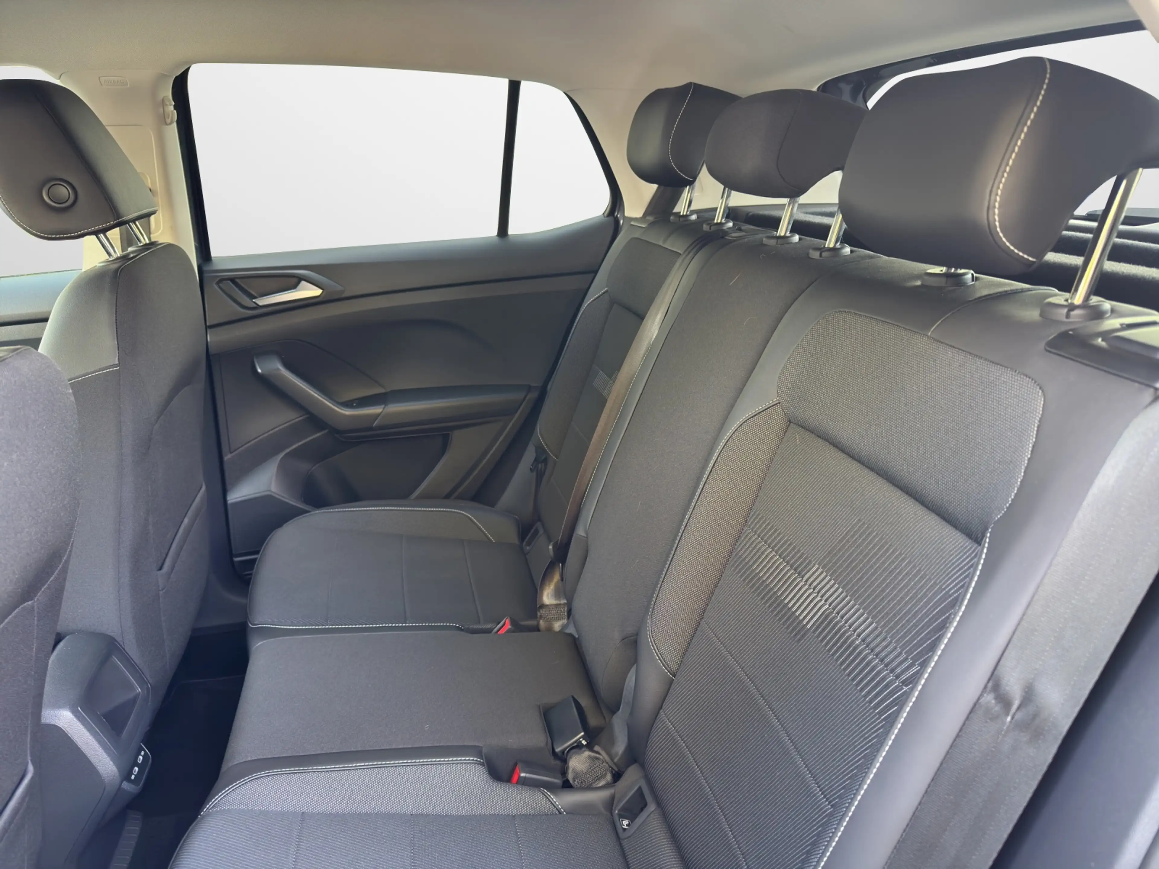Volkswagen T-Cross 1.5 TSI DSG Style — photo 11