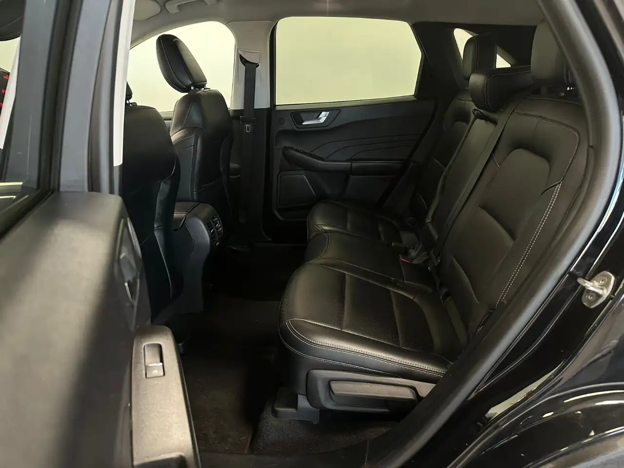Ford Escape снимка Ford Escape
