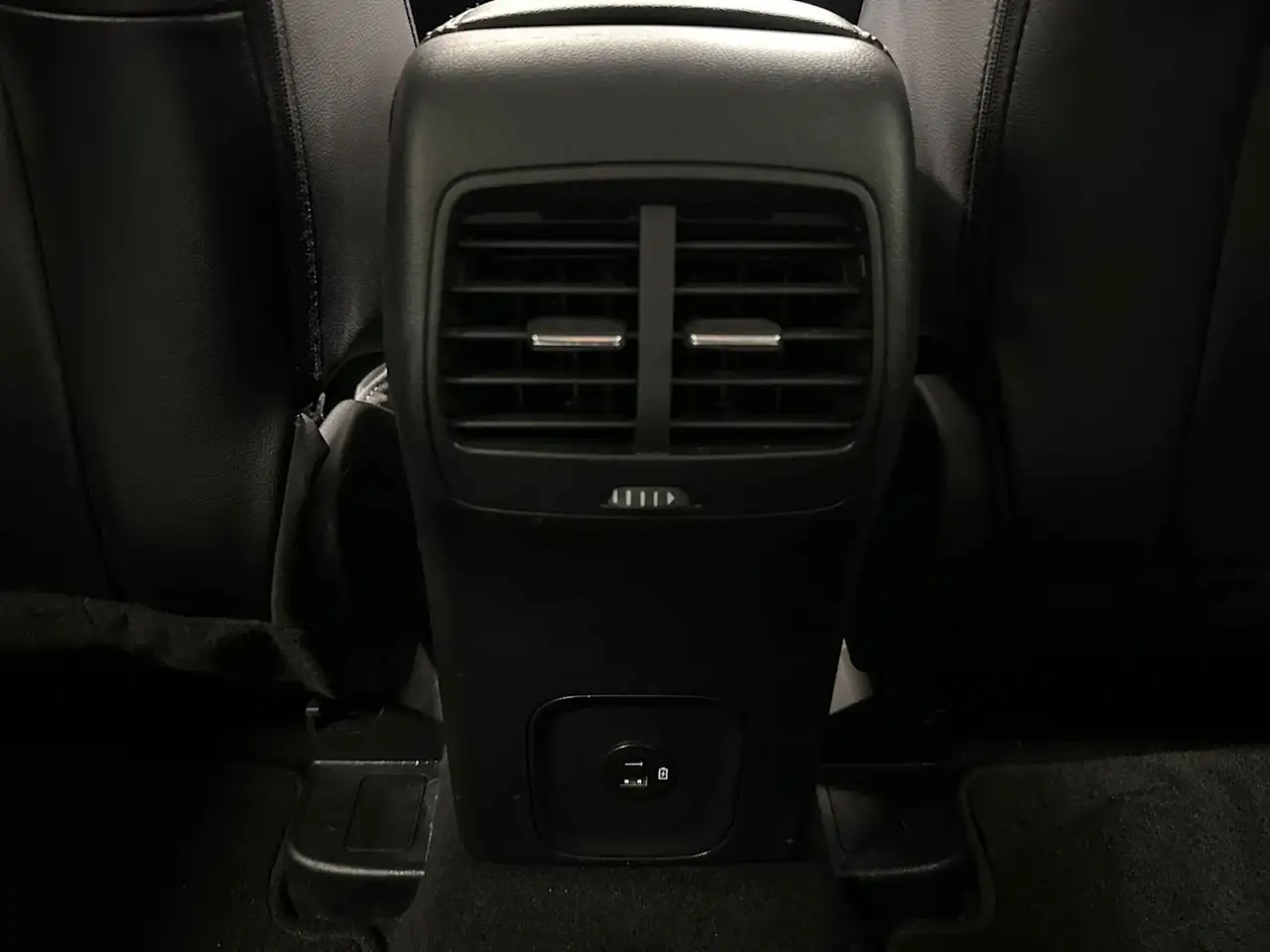 Ford Escape снимка Ford Escape