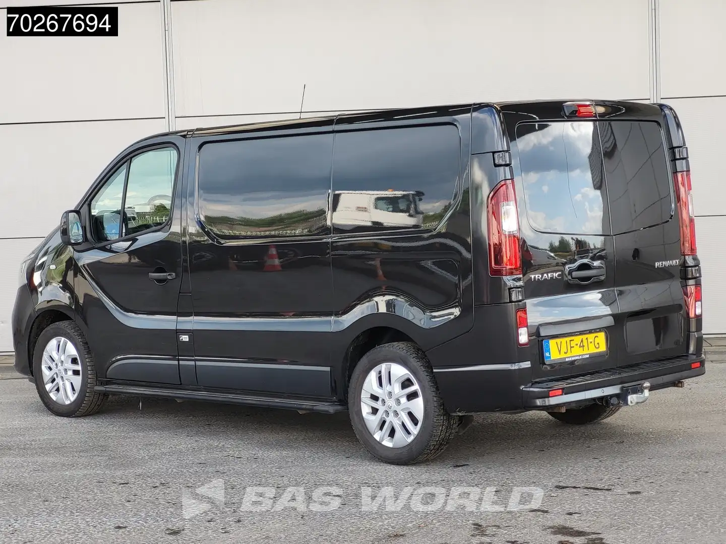 Renault Trafic 145pk Automaat L1H1 Euro6 LED Navi Camera Trekhaak Blanco - 2