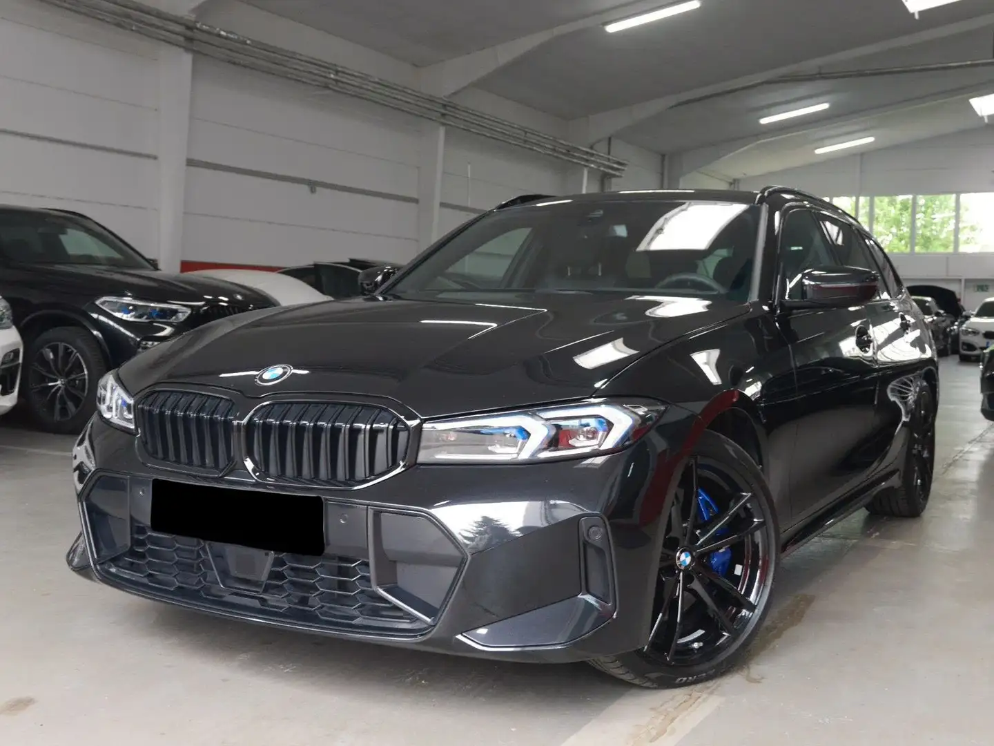 BMW 320 320dA xDrive Touring M Sport M Sport Negro - 2
