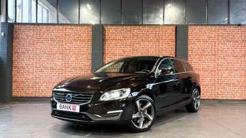 D6 TWIN ENGINE Plug-in-Hybrid Summum LEDER*