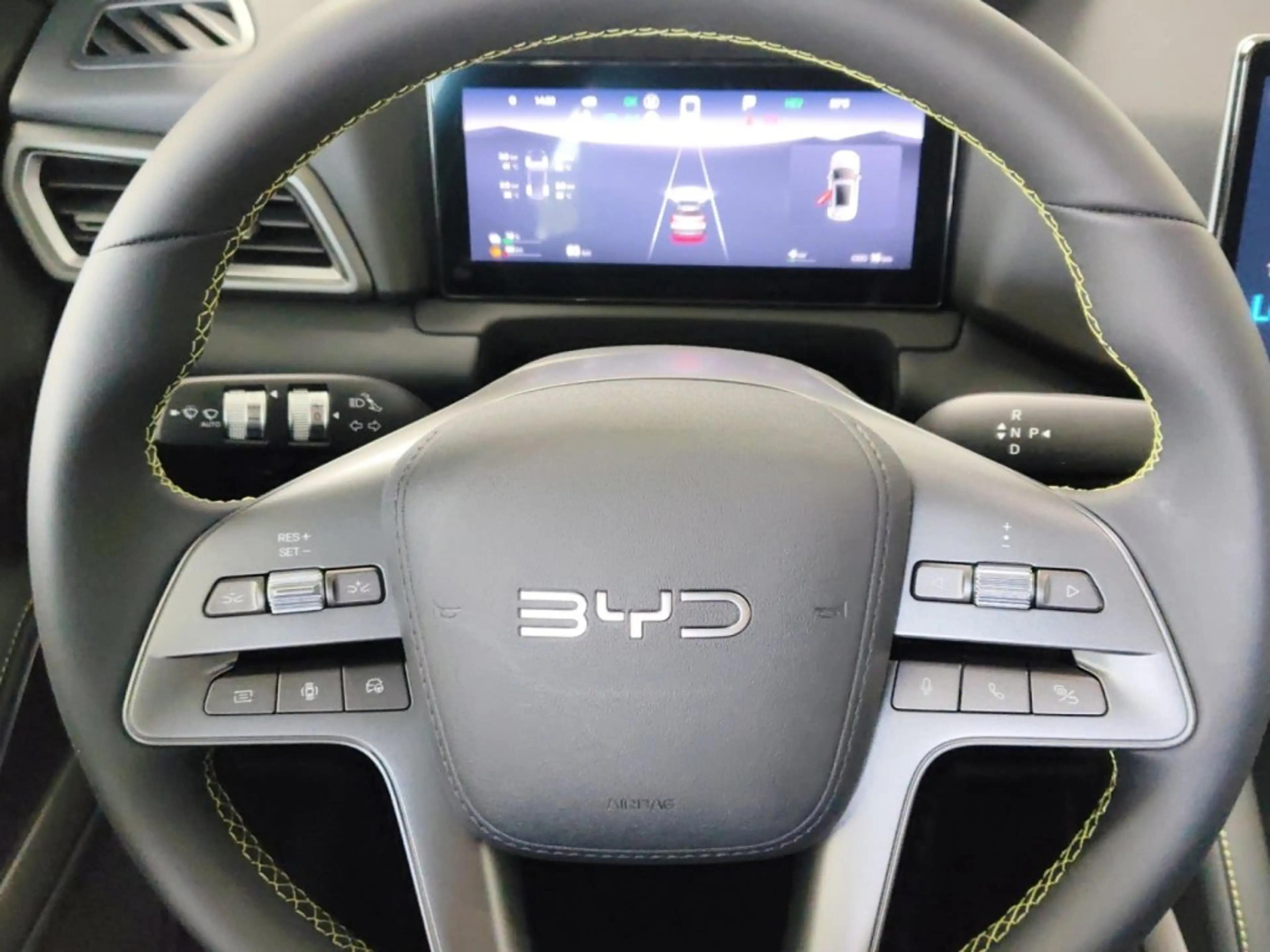 BYD Atto 2 DM-i Boost — photo 12