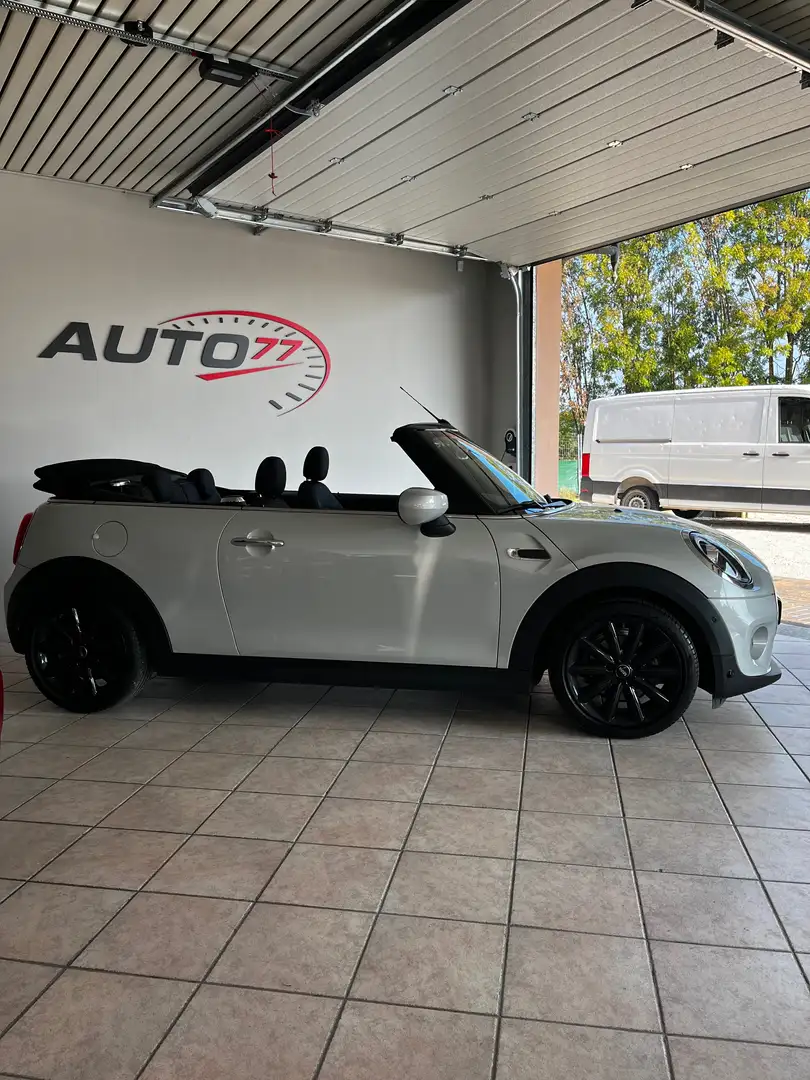 MINI Cooper Cabrio 1.5 (136cv) Hype Automatica Unico prop.Km 21.000! Argento - 2