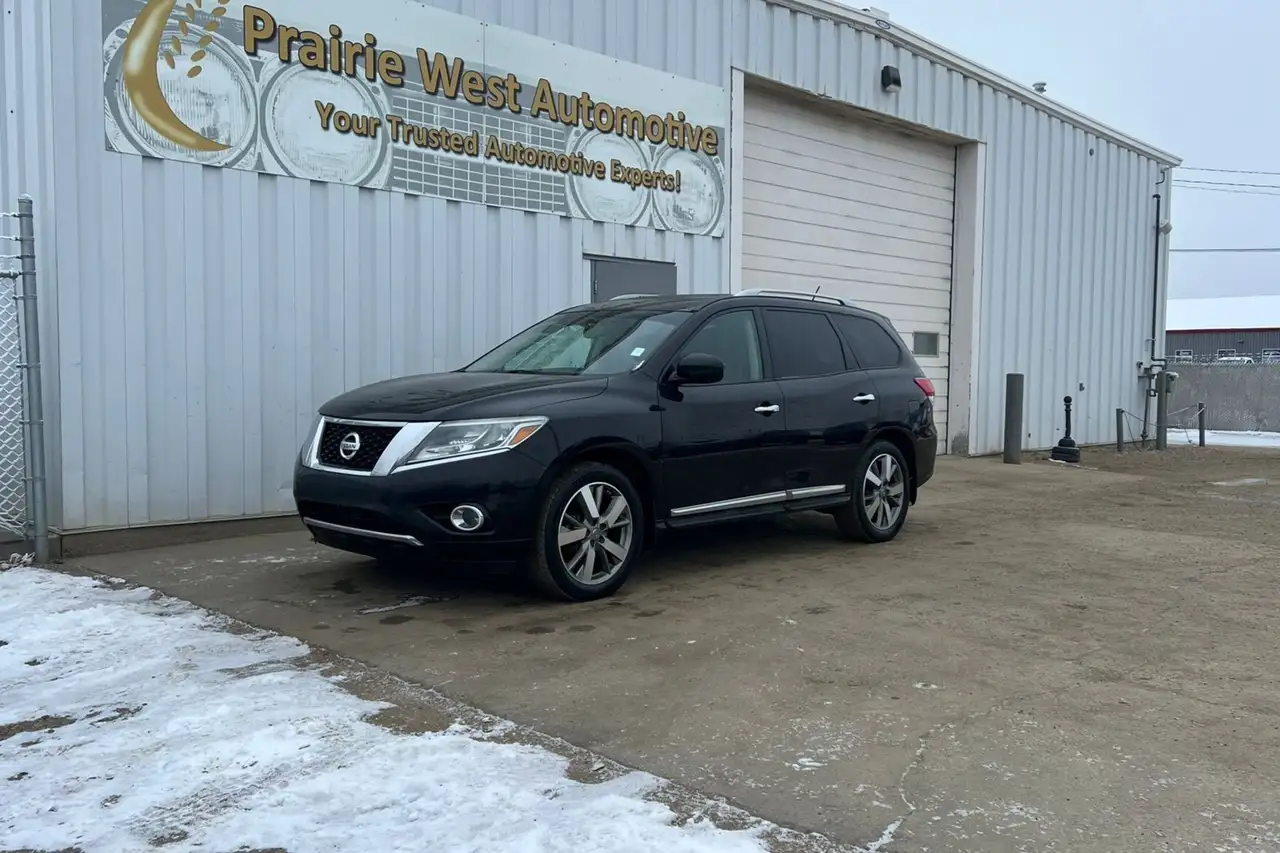 Nissan Pathfinder fotografie Nissan Pathfinder