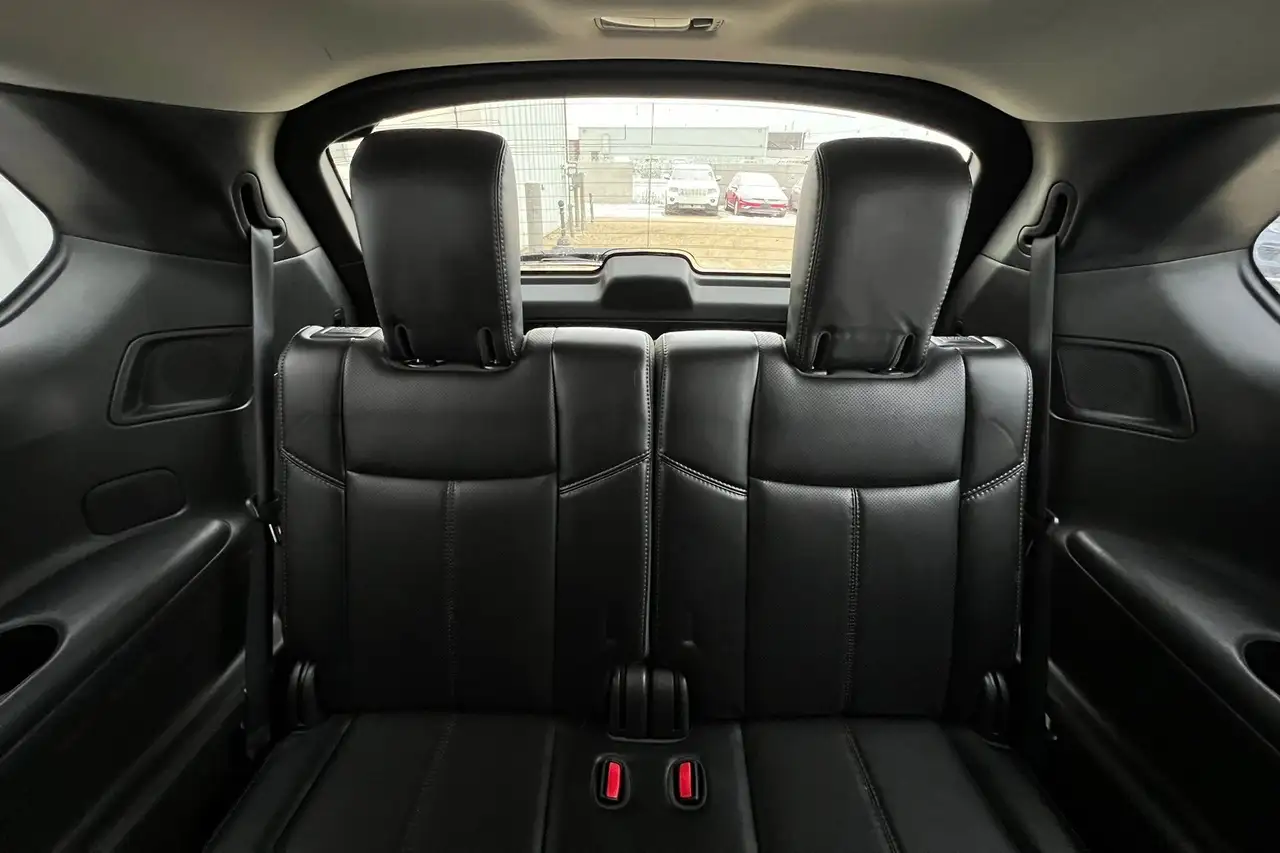 Nissan Pathfinder fotografie Nissan Pathfinder