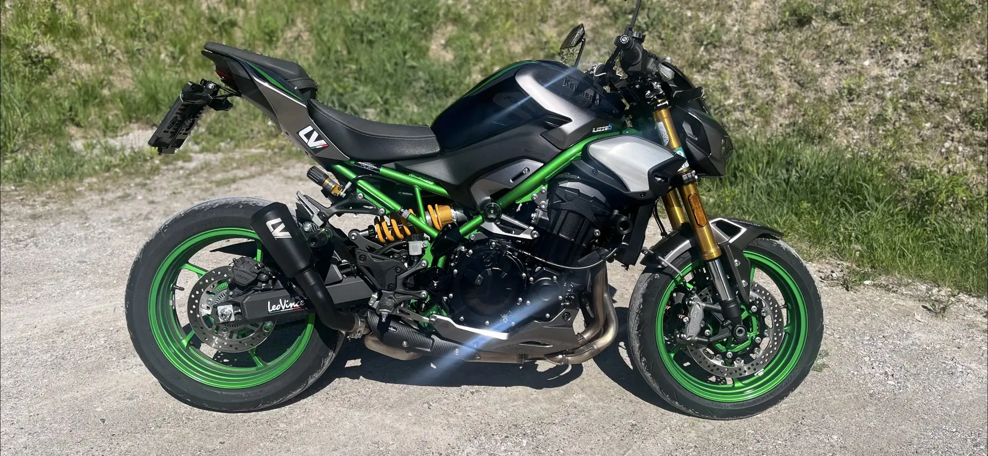 Kawasaki Z 900 Z900SE Ölins Fahrwerk,6 Achsen ABS,TRC FahrModis Grün - 1