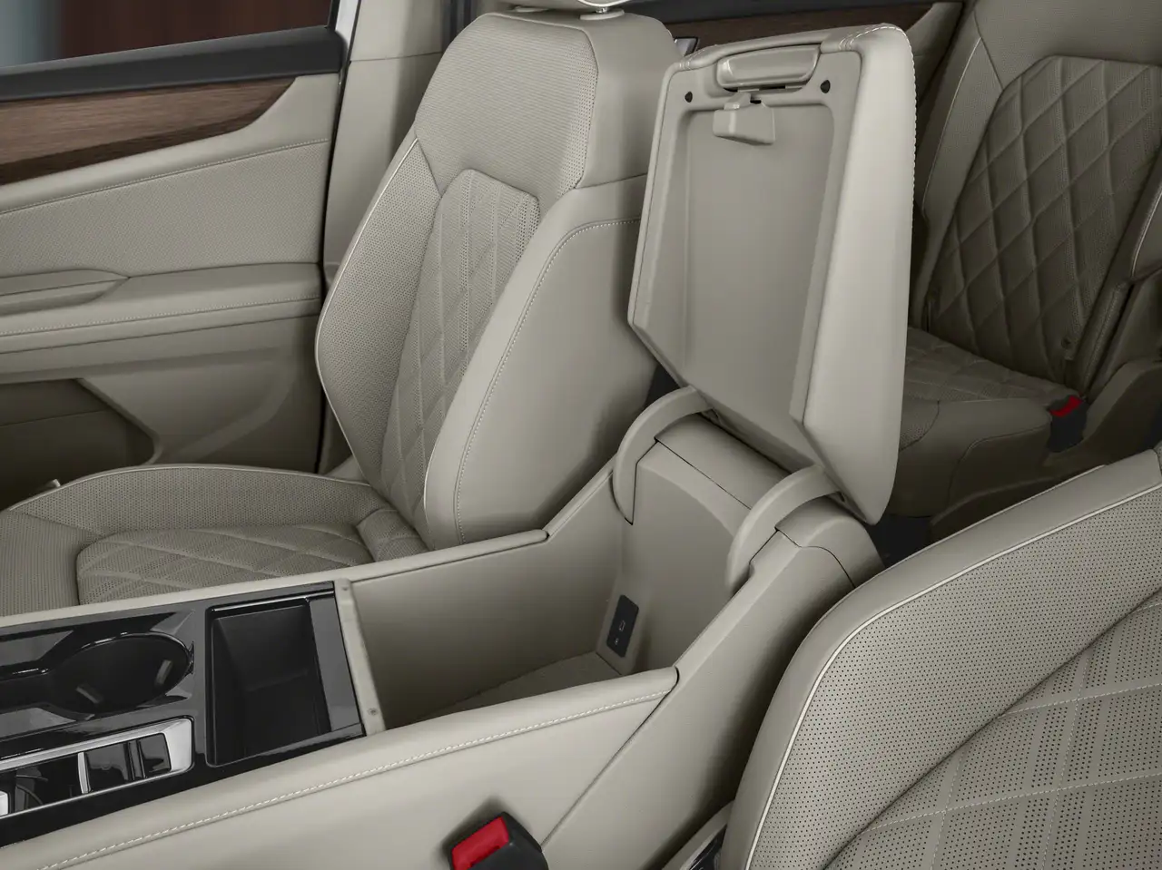 Volkswagen Atlas снимка Volkswagen Atlas