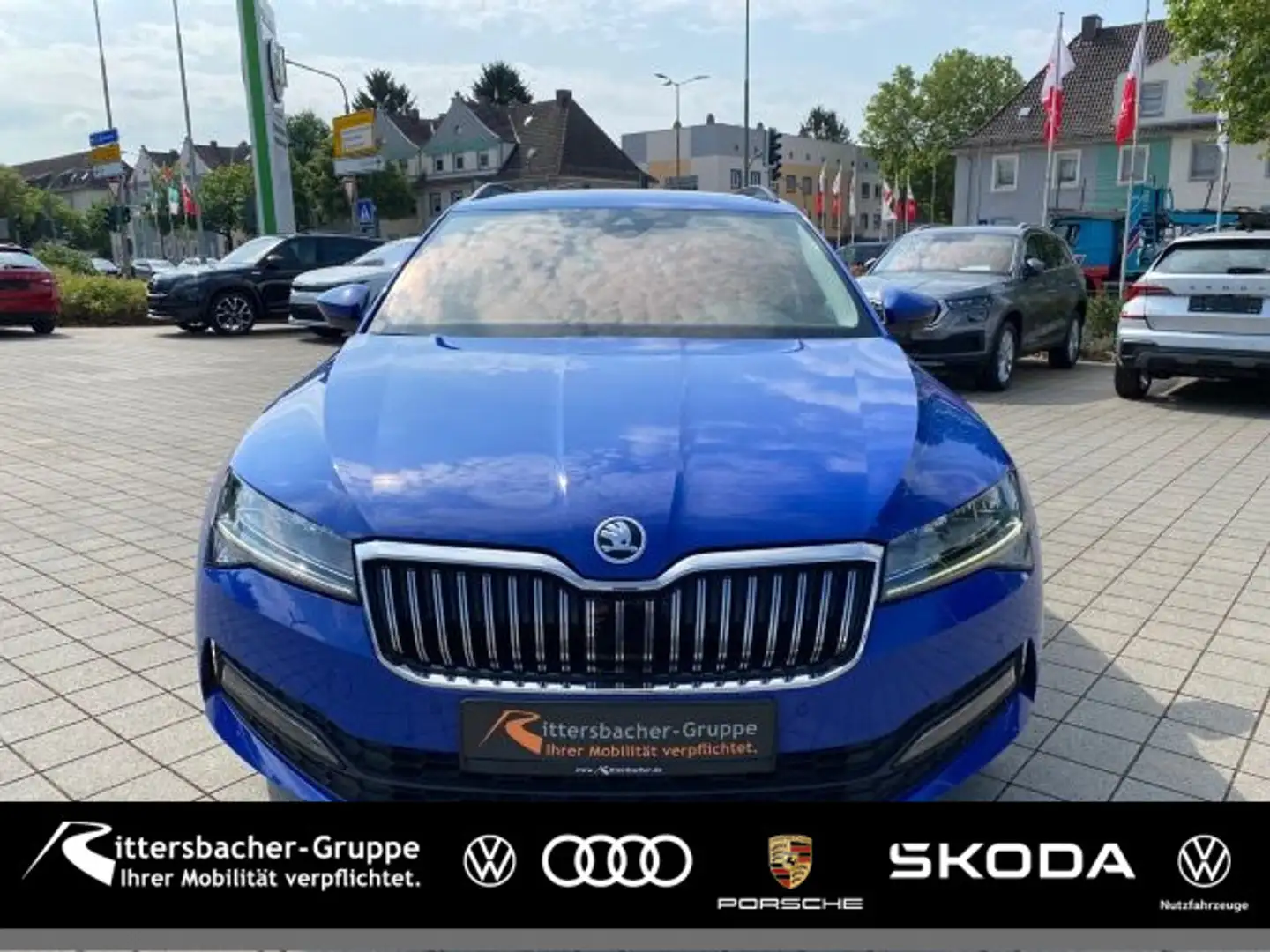 Skoda Superb Combi 2.0 TDI Ambition beheiz. WSS Blau - 1