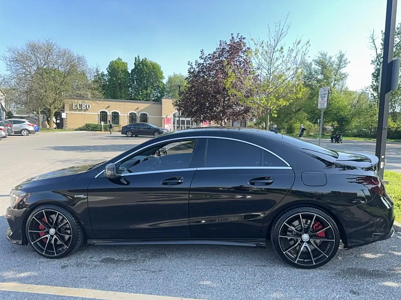 Mercedes-Benz CLA снимка Mercedes-Benz CLA