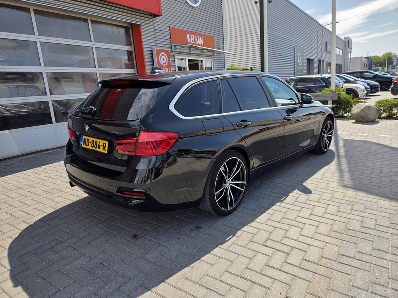 BMW 318 3-serie Touring 318i Centennial Executive — photo 7