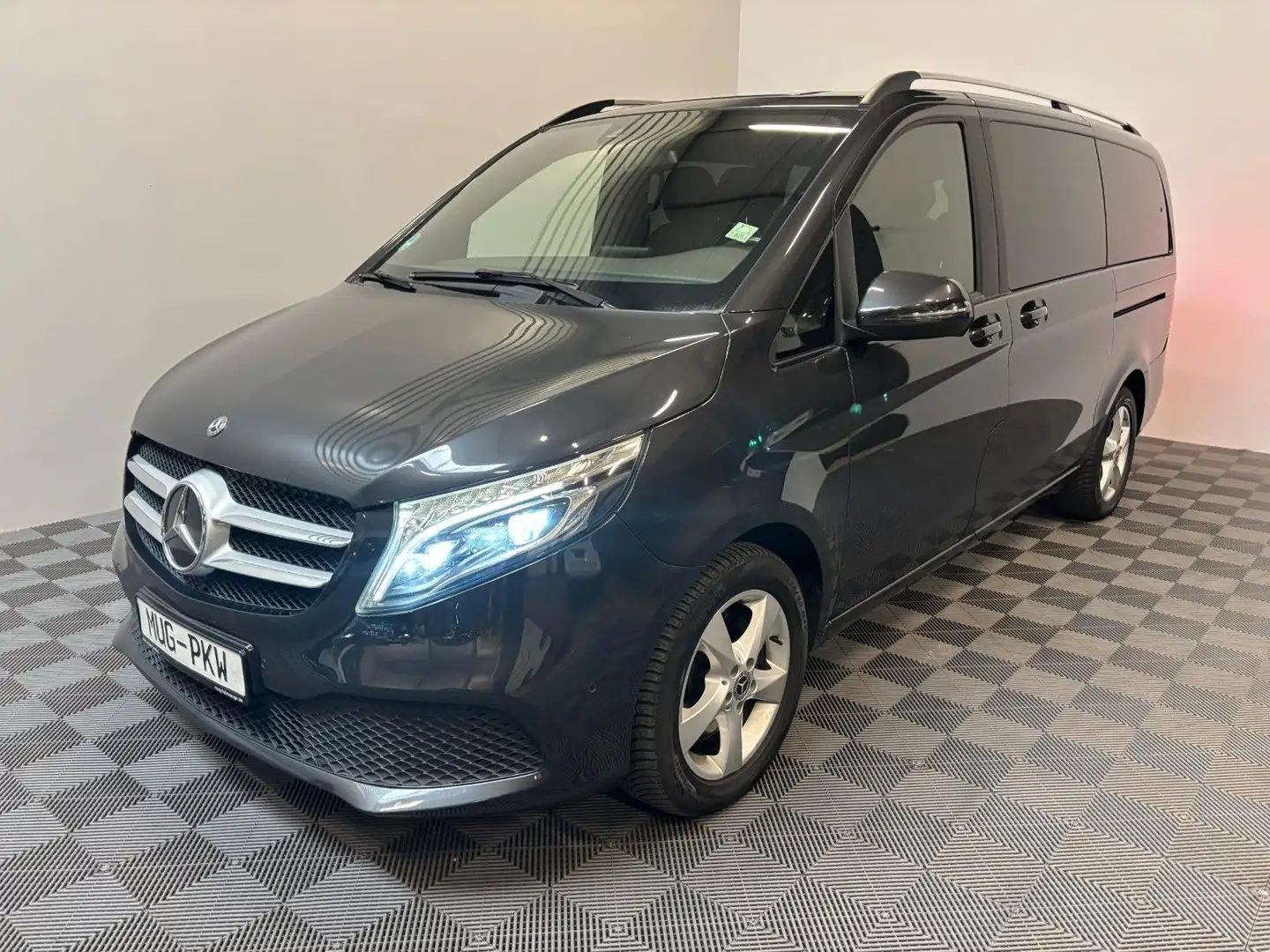 Mercedes-Benz V 220 d EDITION lang *LED-AHK-Kamera* Gris - 1