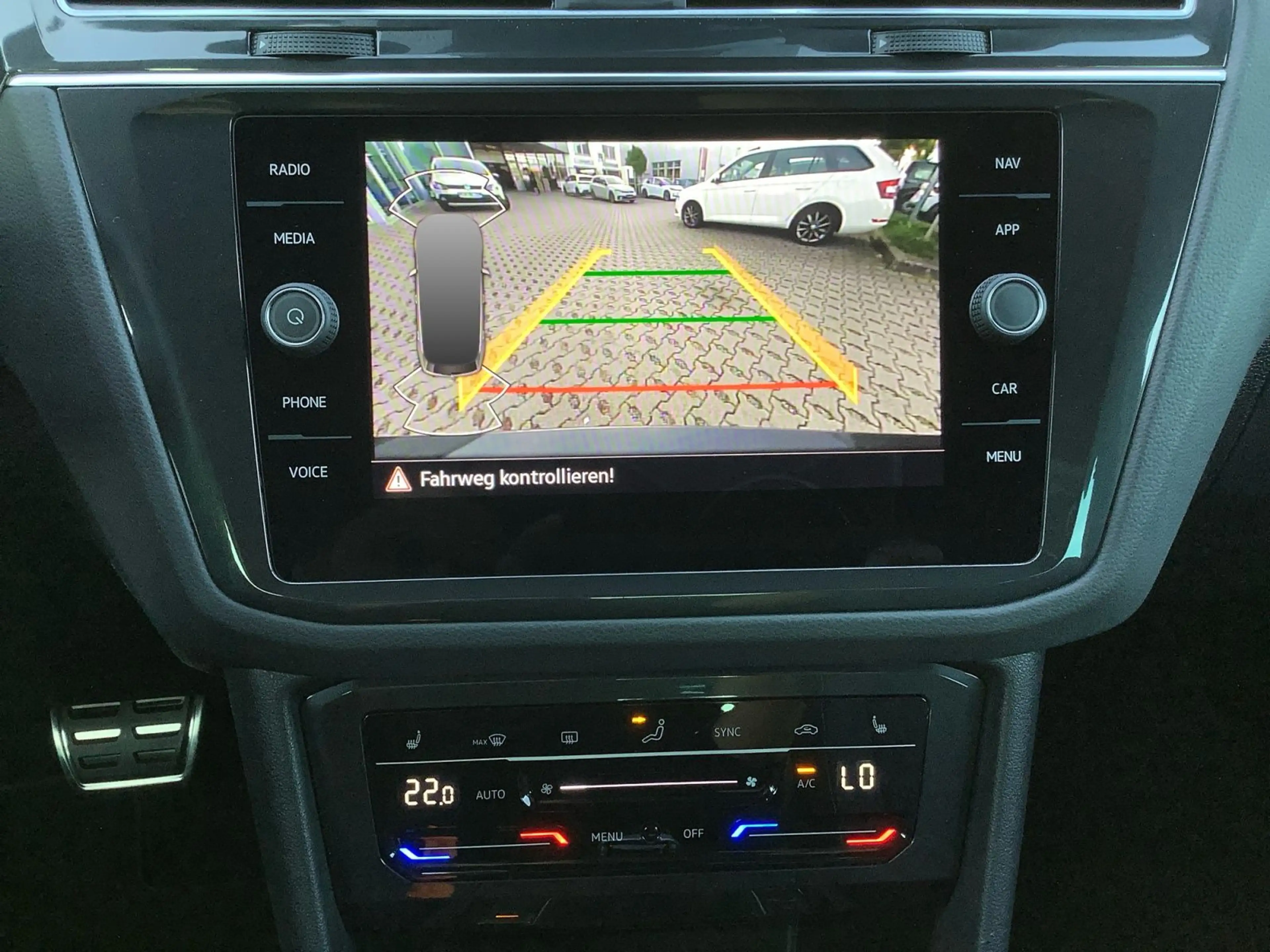 Volkswagen Tiguan MOVE — photo 15