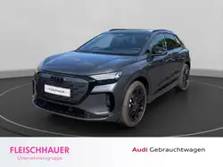 Audi Q4 e-tron quattro 220kW AHK+PANO+ACC+BEIFAHRERDISPLAY