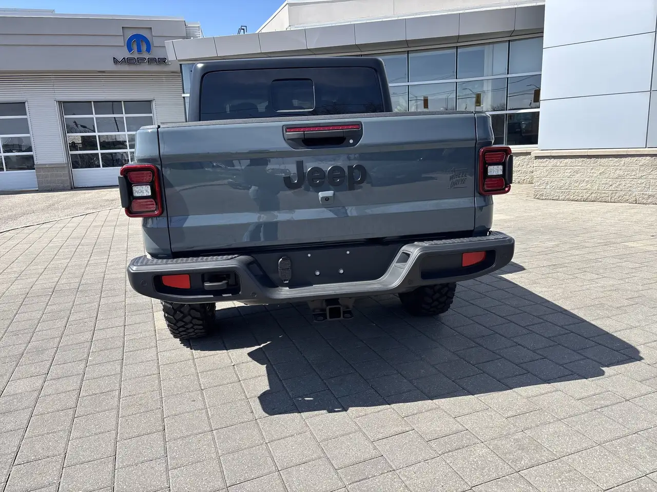 Jeep Gladiator снимка Jeep Gladiator