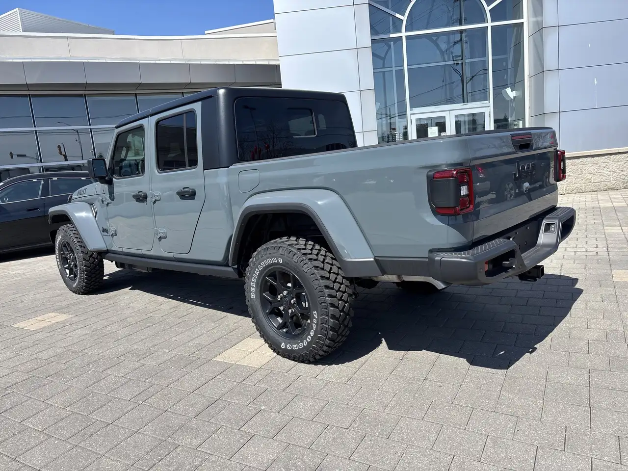 Jeep Gladiator снимка Jeep Gladiator