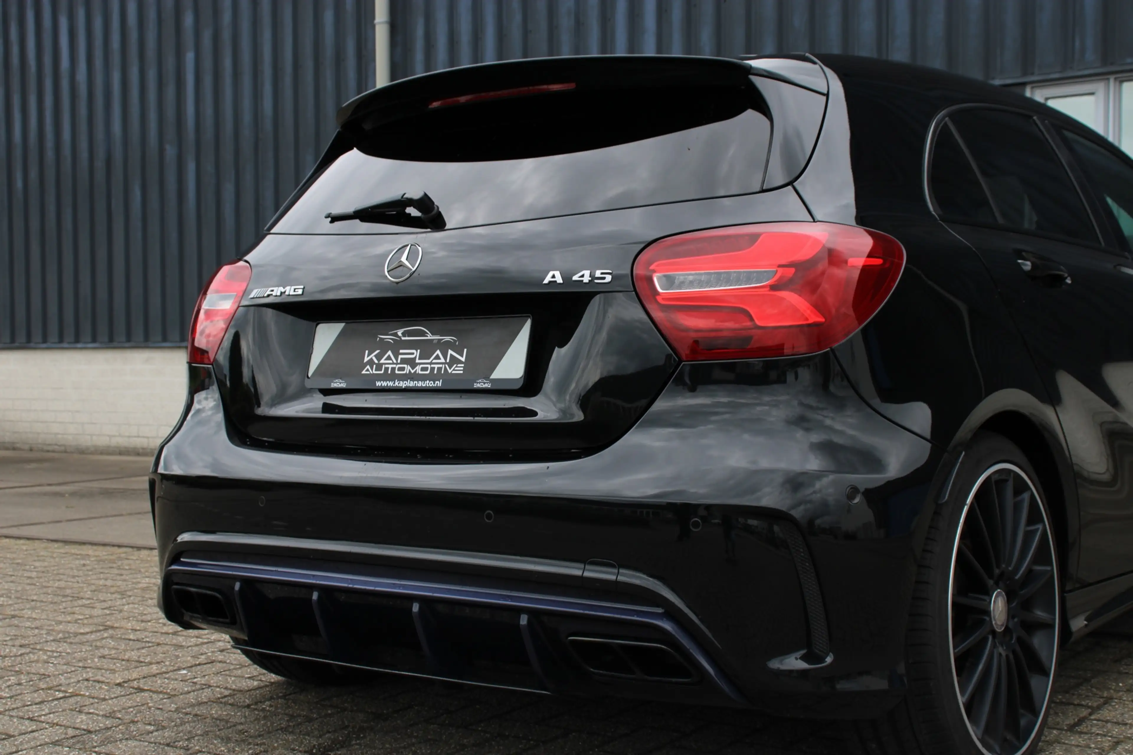 Mercedes-Benz A 45 AMG 4MATIC Sport Pano Harman Kardon Leder KeyLess Stoe — photo 12