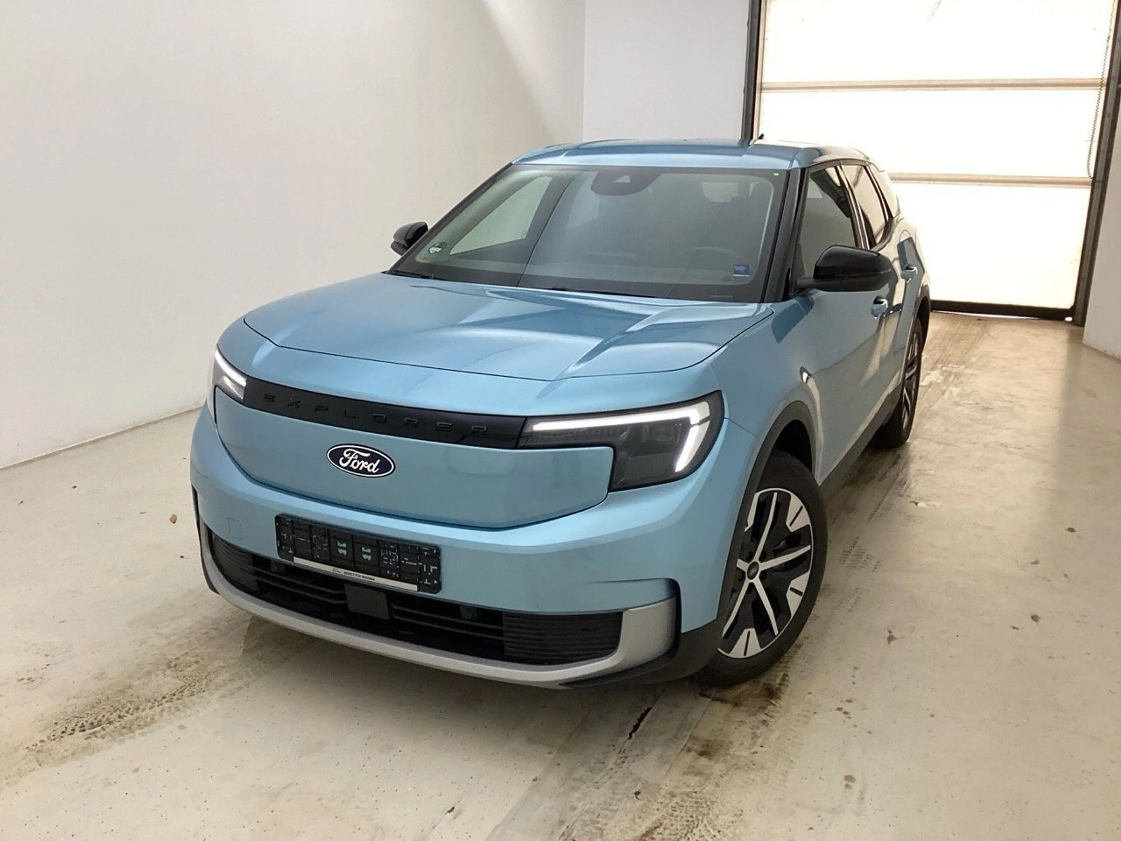 Ford Explorer RWD 77kWh Auto./KAMERA/AGR-SITZE/ALLWET — photo 2