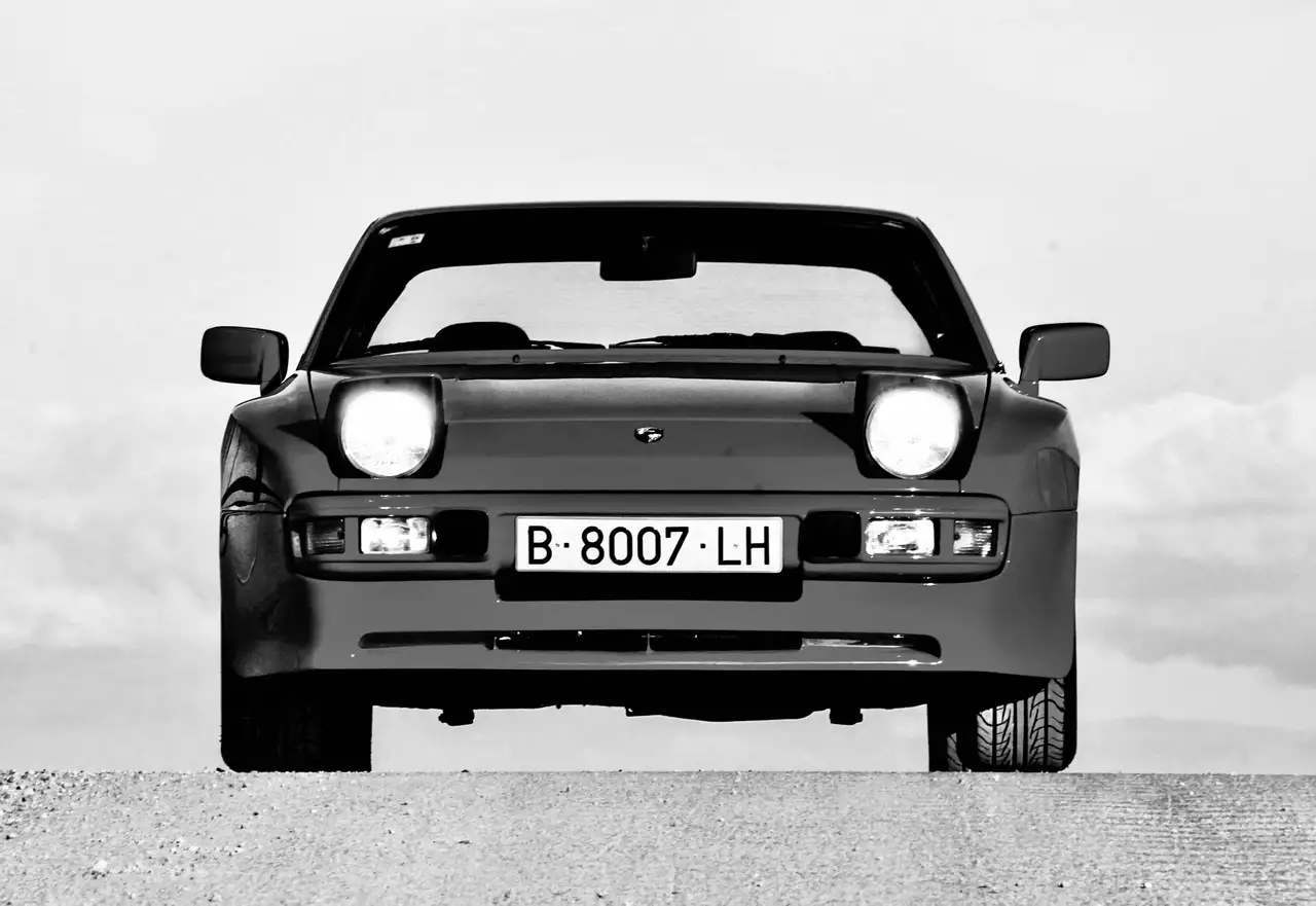 Porsche 944 2.5, foto 6