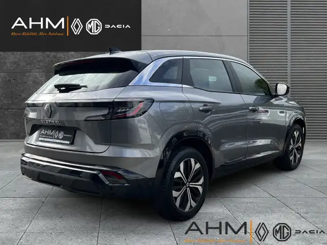 Renault Austral view 2