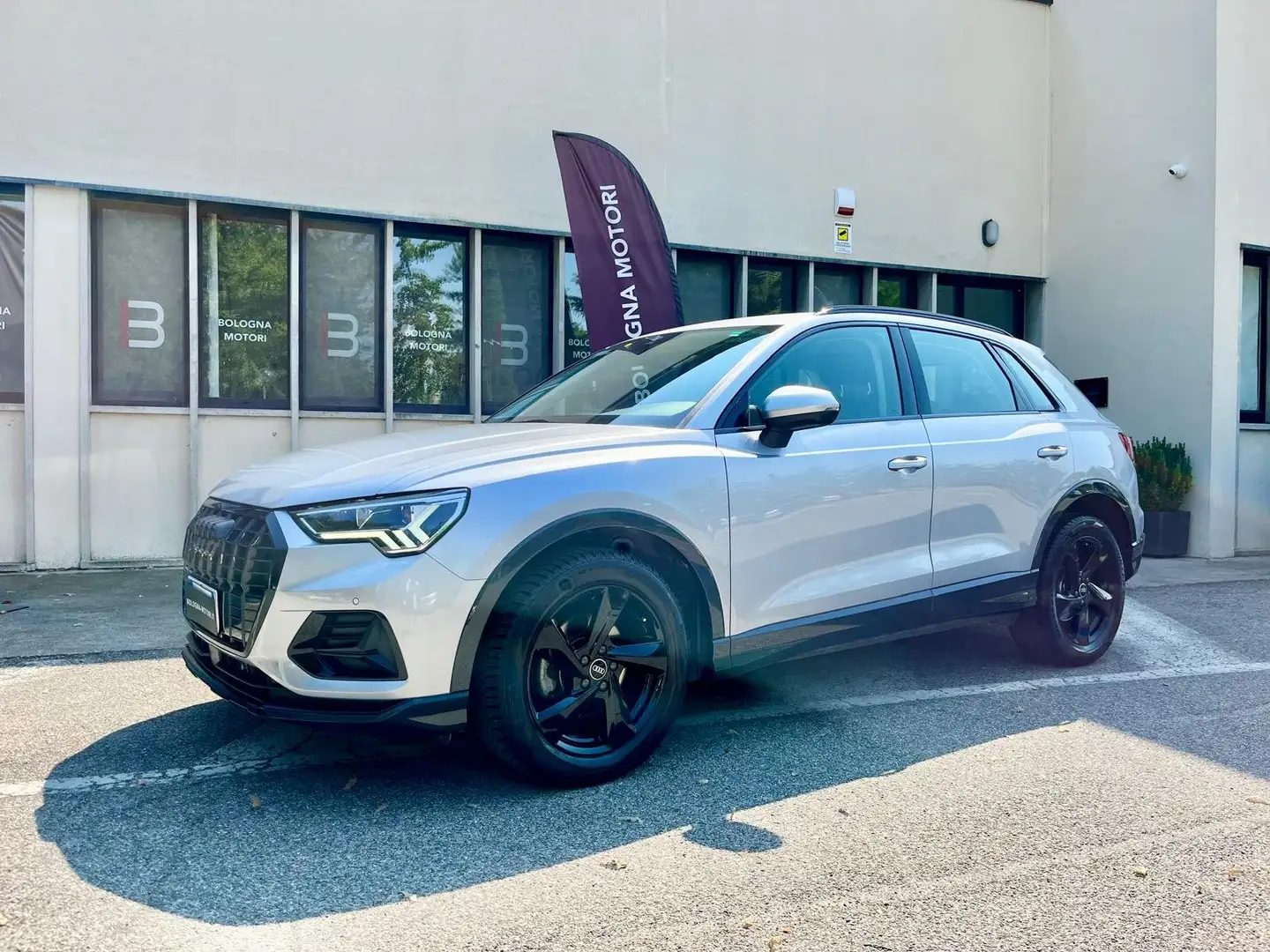 Audi Q3 Argento - 1