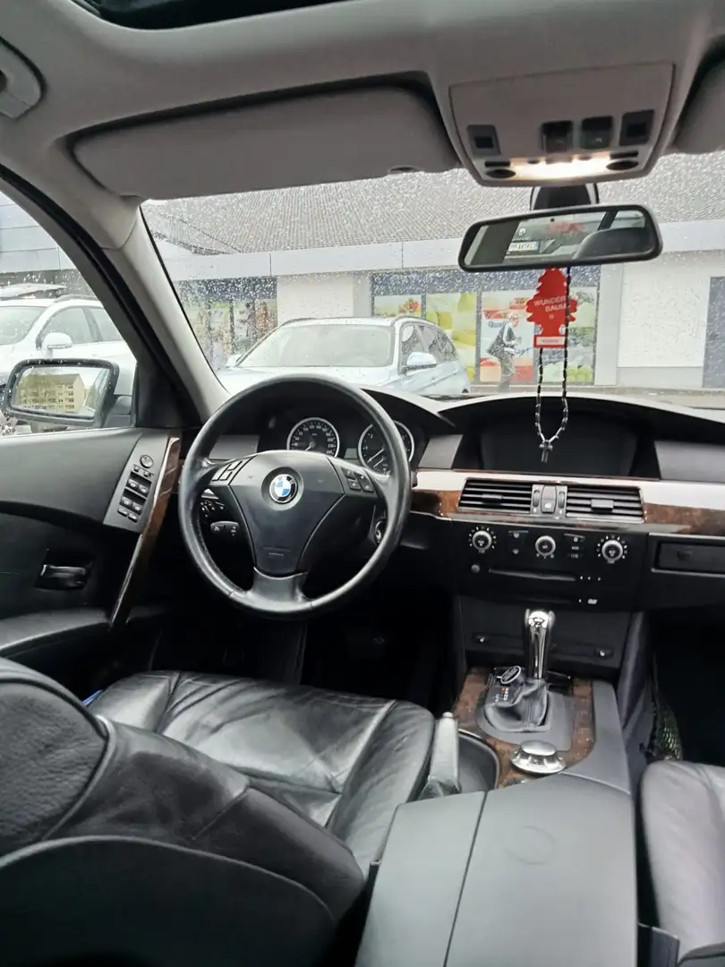 BMW 525 525i Grau - 2