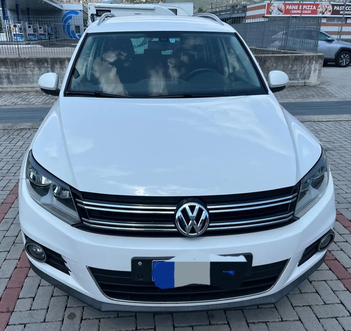 Volkswagen Tiguan 2.0 tdi bm Sport&Style 140cv - 1