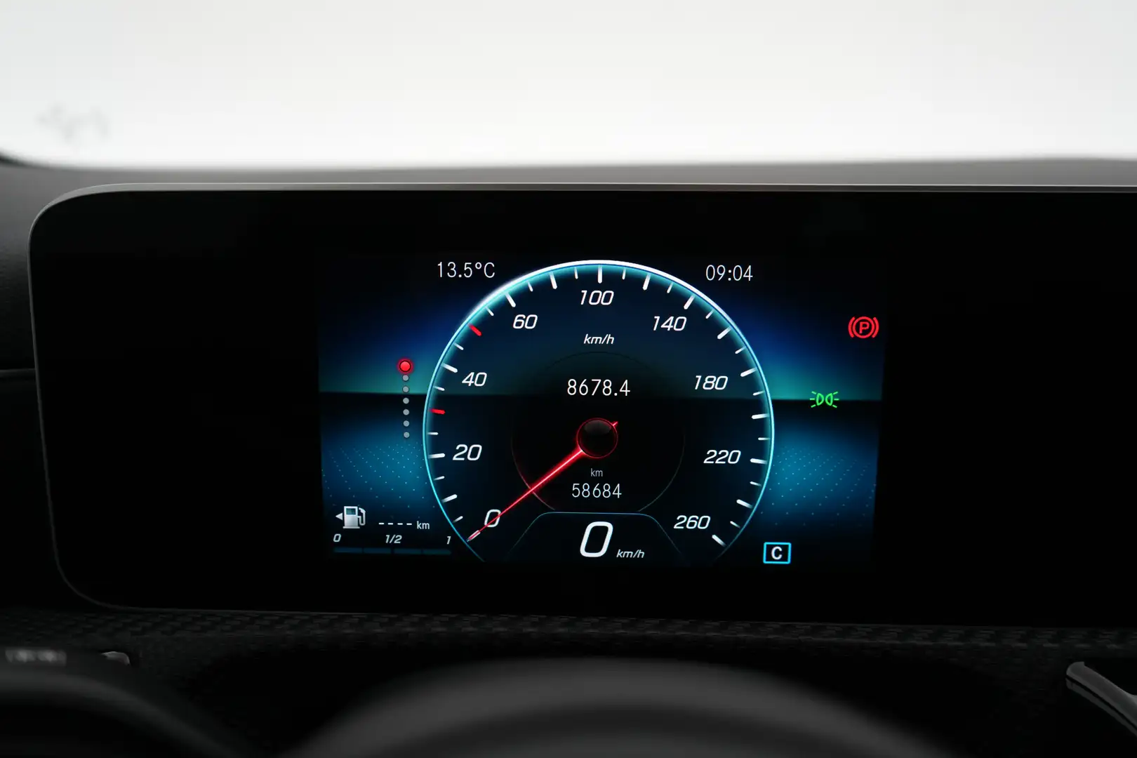 Mercedes-Benz CLA 180 Business Solution LEDER/STOF LED GPS PDC CAM CC. Noir - 2