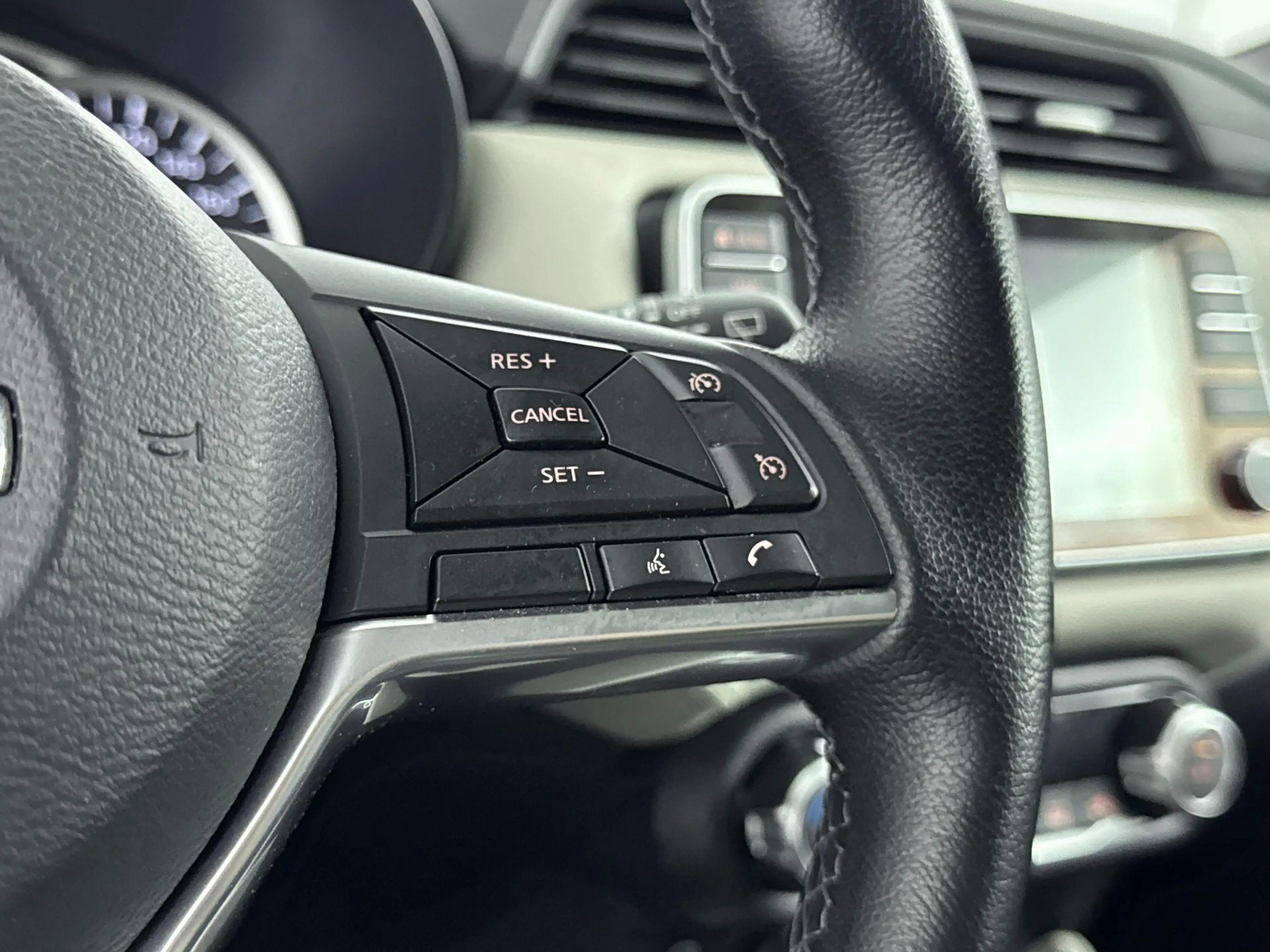 Nissan Micra 1.0 IG-T Tekna | Trekhaak | Cruise | Camera | Navi — photo 11
