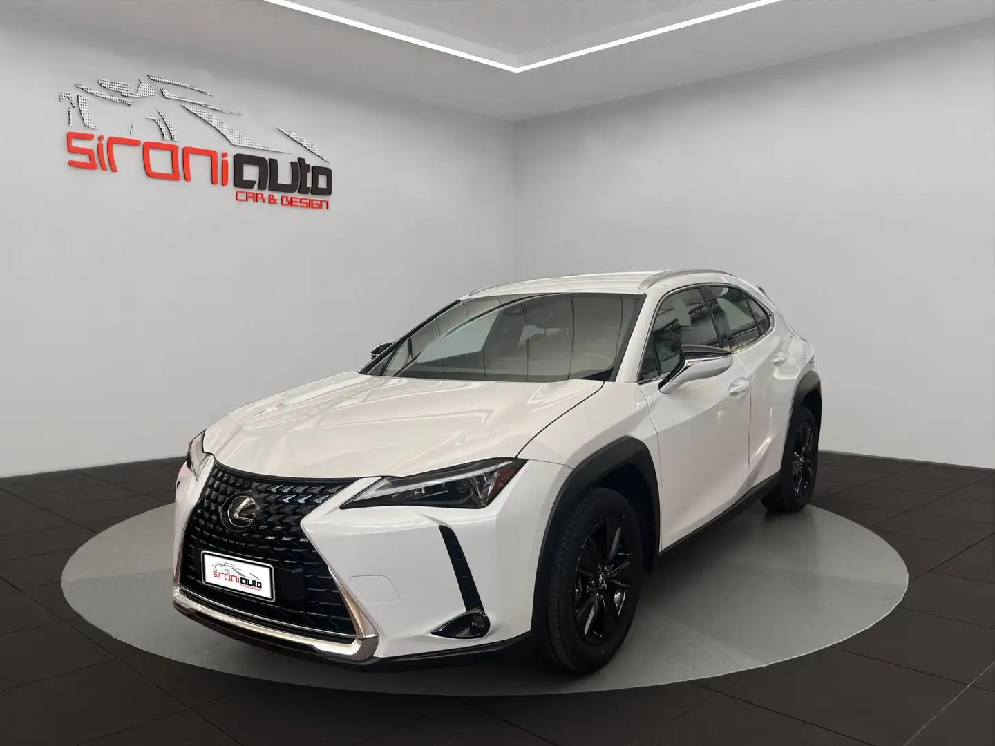 Lexus UX 300h UX 300h 2.0 Urban 2wd cvt Weiß - 1