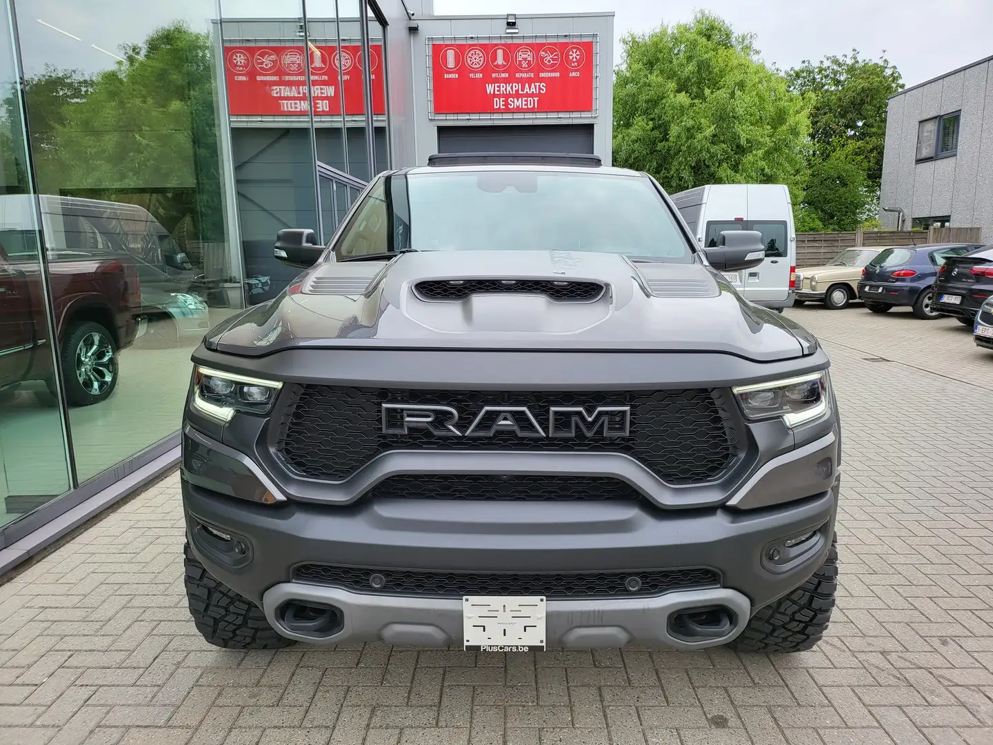 RAM 1500 TRX ~ Benzine ~ 711 PK ~ 129.000ex ~ TopDeal ~ Schwarz - 2