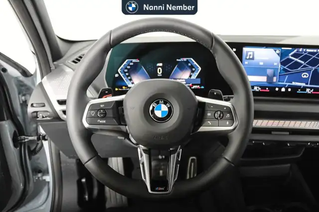 BMW 1 Series view 9