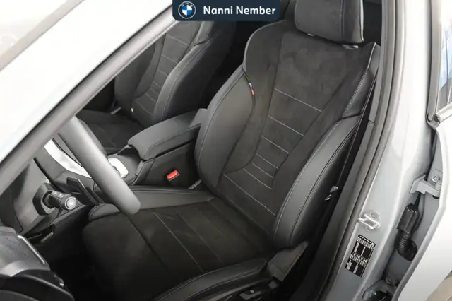 BMW 1 Series view 13
