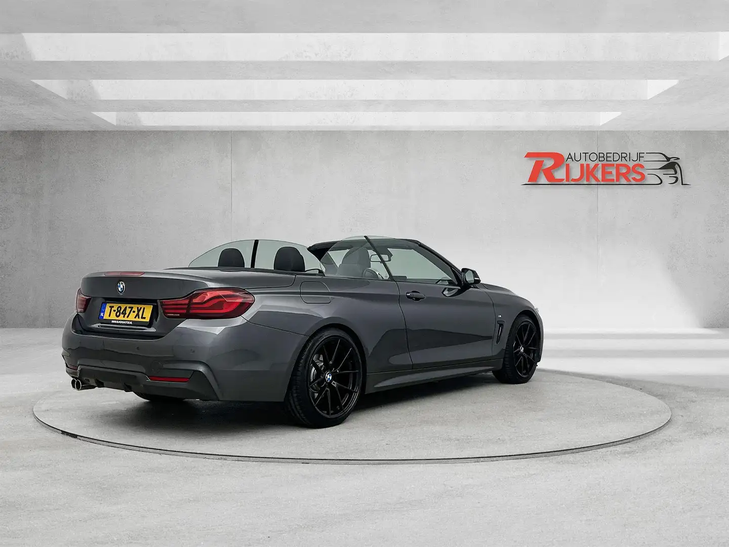 BMW 420 4-serie Cabrio 420i High Executive M pakket Autom, Grijs - 2