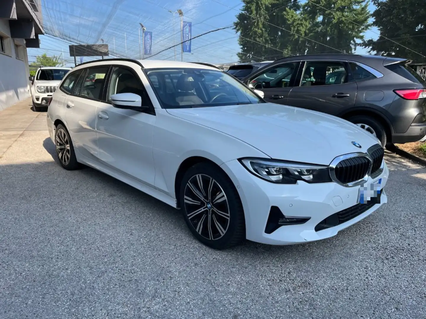 BMW 318 d Touring Business Advantage aut. PROMO! Blanc - 1